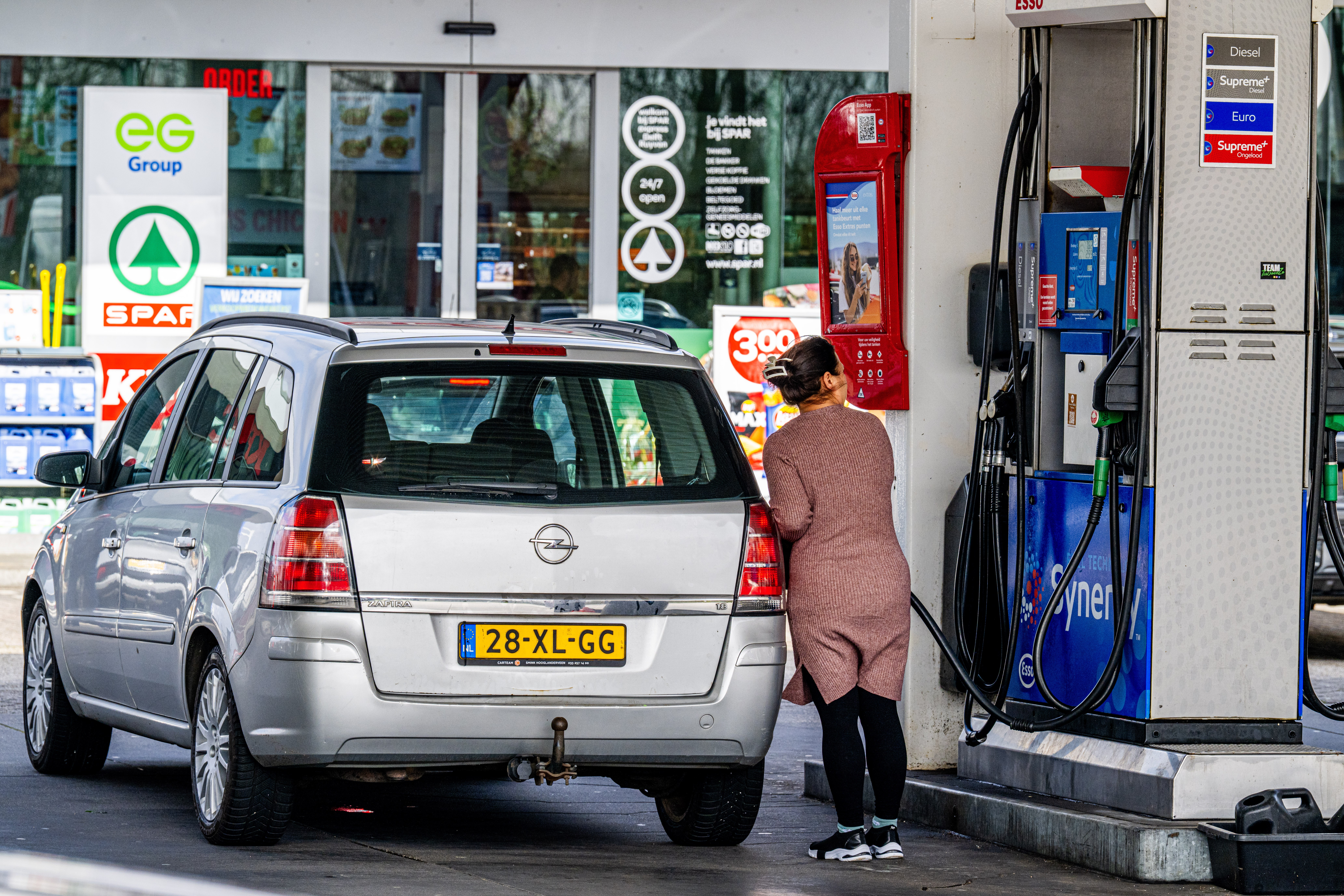 Benzine en diesel duurder door oplopende spanningen VS en Iran