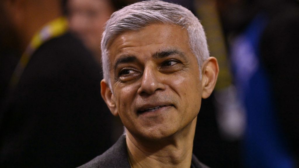 Beveiligers laten tas met wapens achter bij woning Londense burgemeester