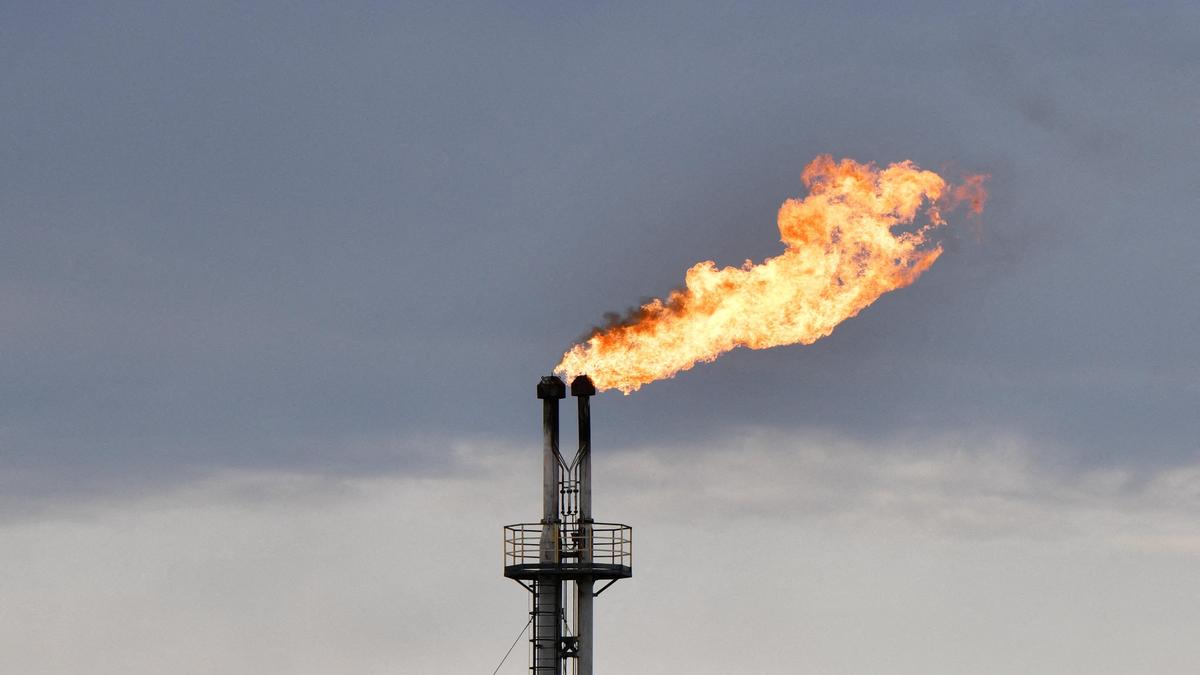 Ukraine strikes more oil facilities deep inside Russia, Zelenskyy says