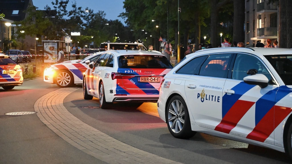 Woningen Bilthoven ontruimd om mogelijk gevaarlijke stoffen in auto