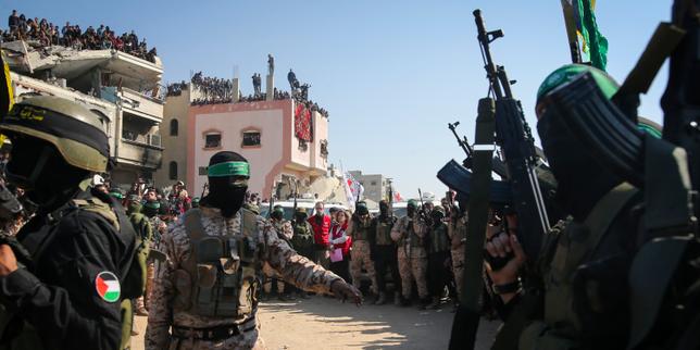 Trump announces agreement for disarmament of Hamas
