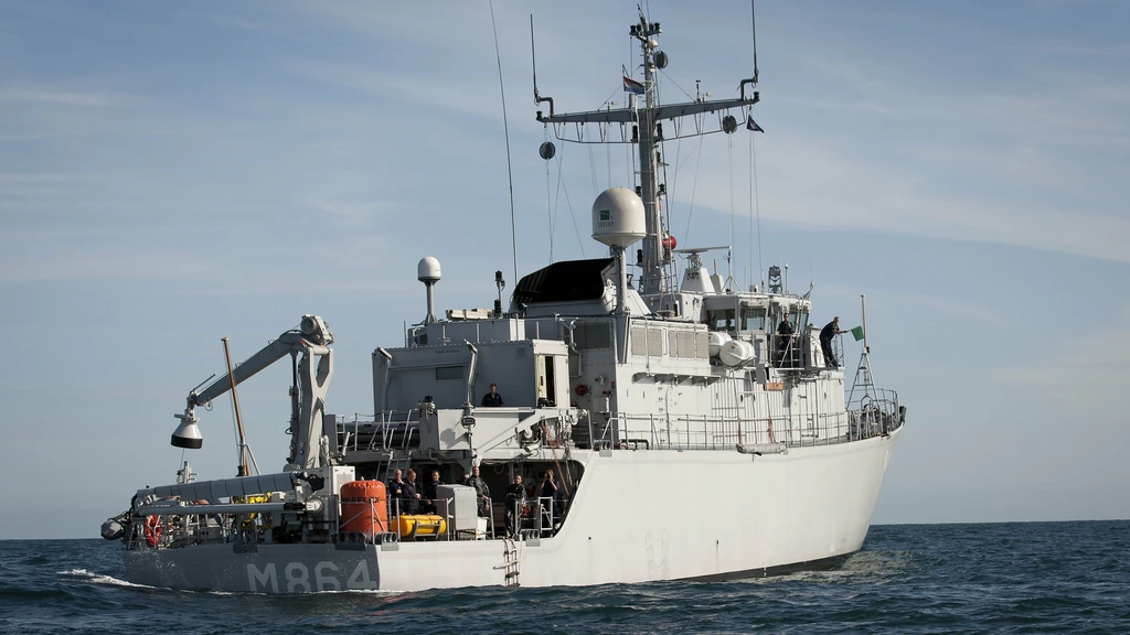Nederland stuurt mijnenjager naar Middellandse Zee, kan later naar Straat van Hormuz