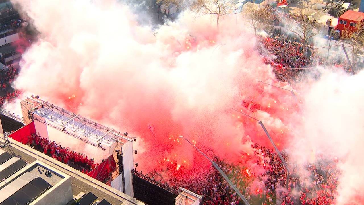 Huldiging PSV: 93 mensen met eerstegraads brandwonden naar EHBO