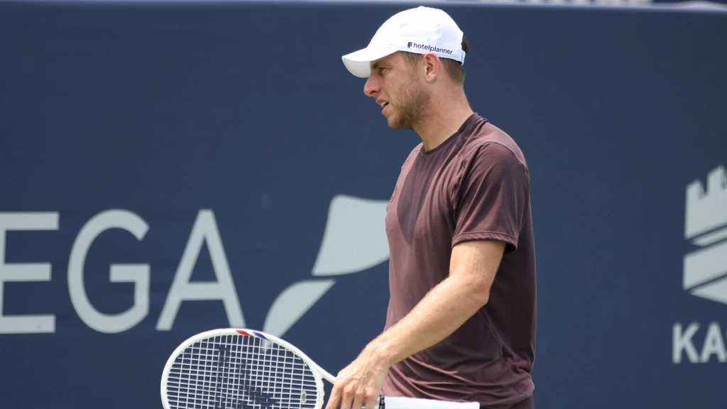 Griekspoor begint Amerikaans hardcourtseizoen met nipte nederlaag