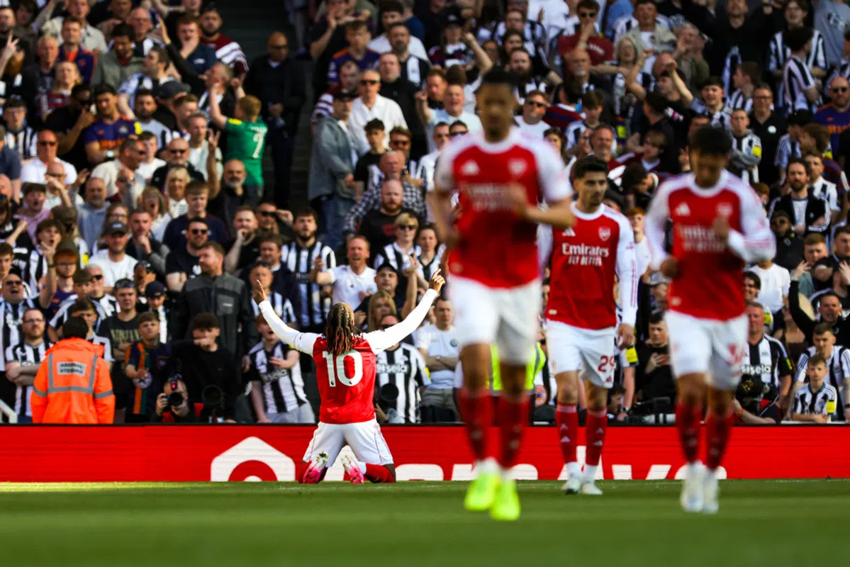 Arsenal koestert zijn corners: druk ligt weer bij City na nieuw record