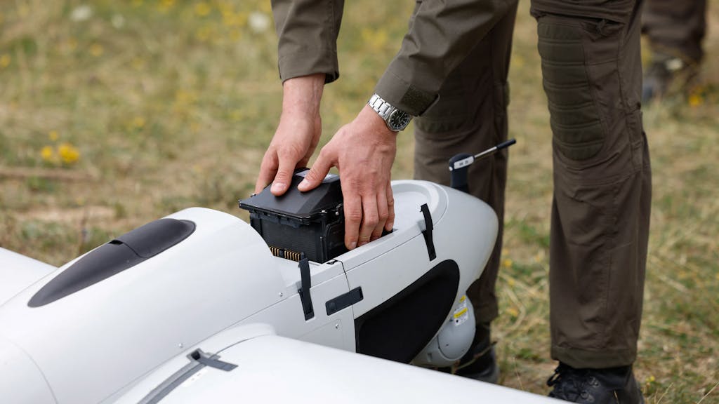 Grote defensiebedrijven investeren recordbedrag in militaire start-ups