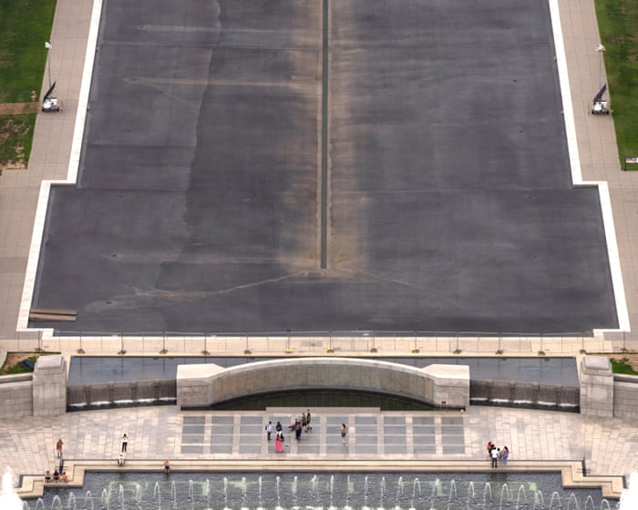 Justice department admits reflecting pool damage was not caused by vandals as it moves to drop charges against Olympian – US politics live