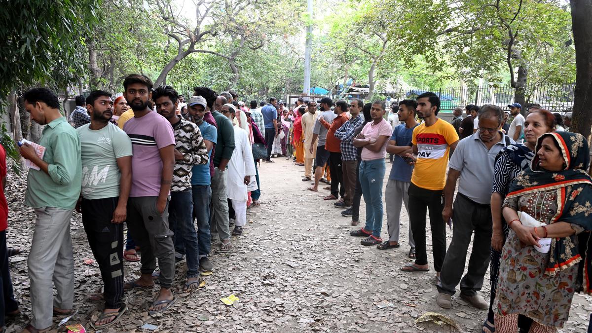 Govt. hikes commercial LPG allocation to 70% amid shortage concerns