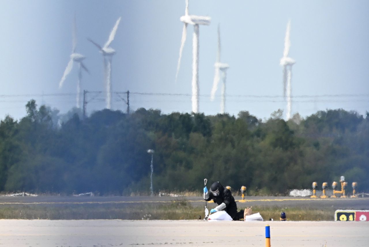 ‘Mogelijke aanslag’: drone met explosief ontmanteld op luchthaven Leipzig