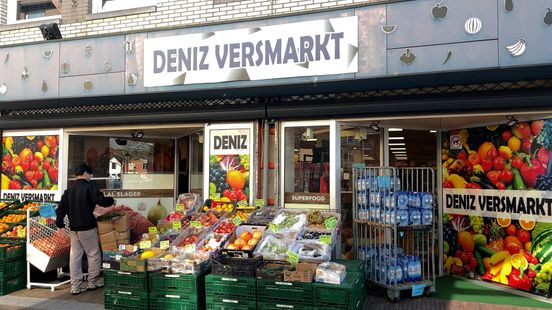 Leerdam maakt zich klaar voor Eid al-Fitr: 'Ik ben door mijn vrouw op pad gestuurd om boodschappen te doen'