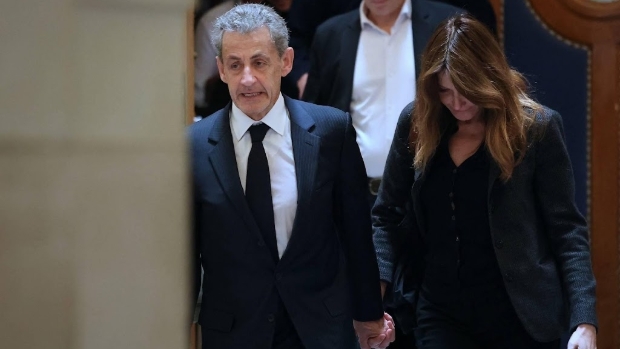 Oud-president Sarkozy bepleit onschuld in hoger beroep Libië-zaak
