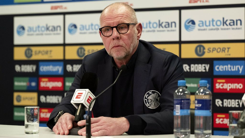 Historisch slecht Ajax, maar Grim heeft nog energie: 'Honderd procent'