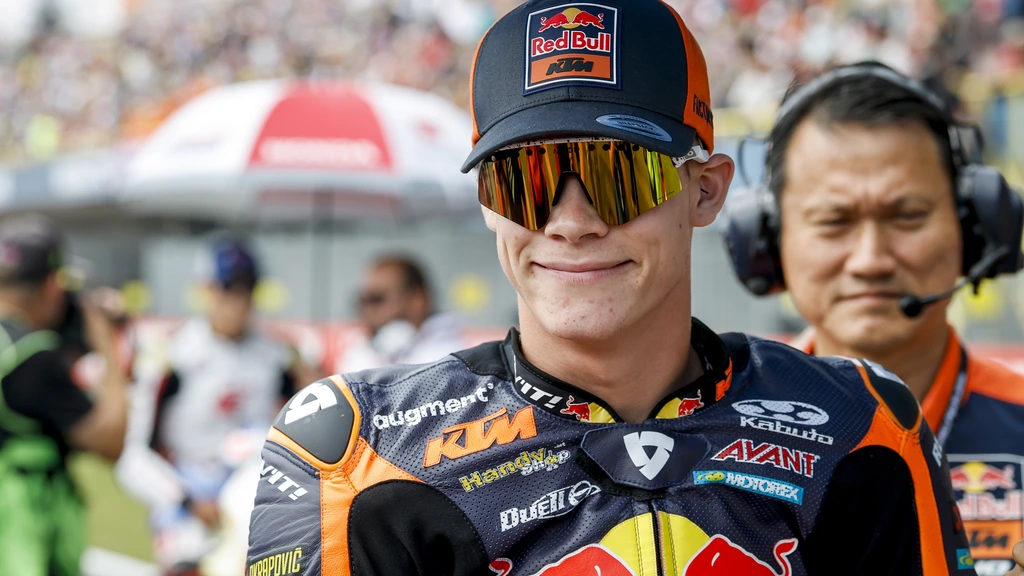 Veijer pakt eerste podiumplaats in Moto2-seizoen, Álex Márquez wint MotoGP-race