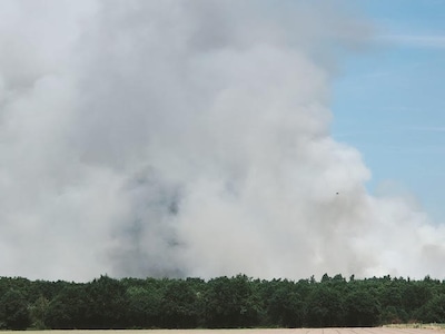‘Zeer grote natuurbrand’ in Limburg, defensie zet blushelikopter in