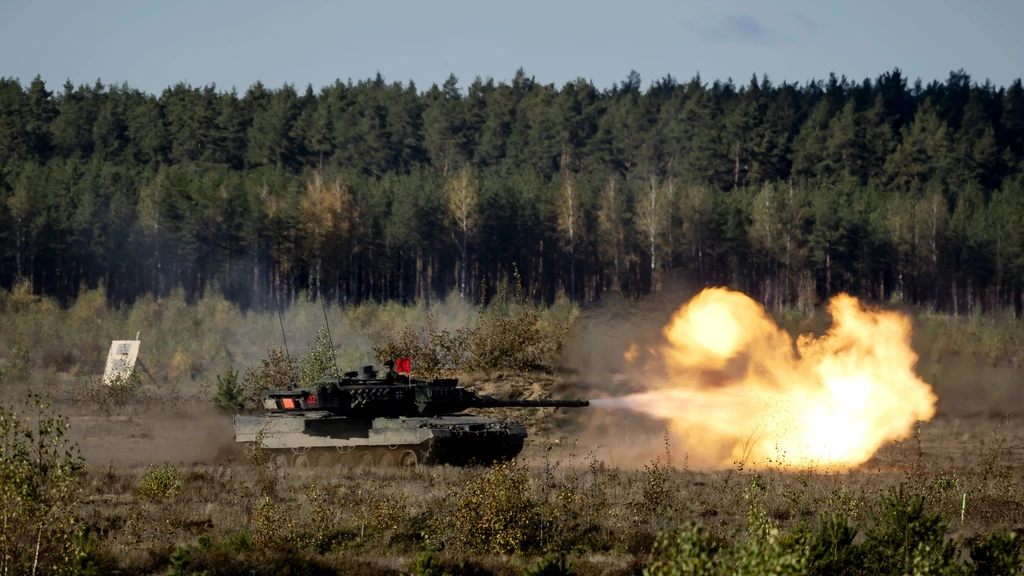 Defensie-uitgaven NAVO-landen groeiden in decennia niet zo snel