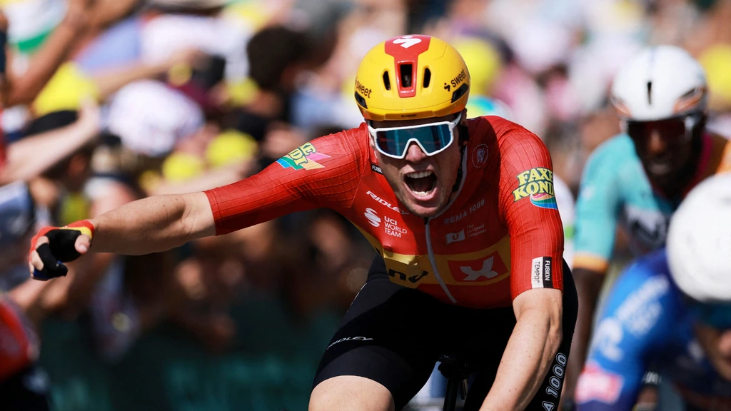 Waerenskjold verrast sprintfavorieten en wint snelste Tour de France-etappe ooit