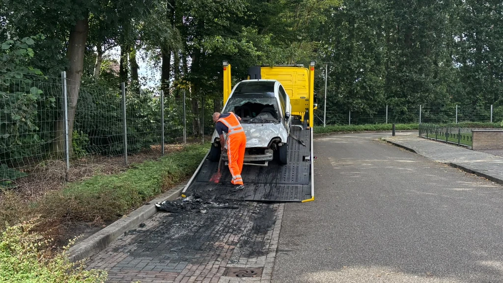 Na vierde vernieling denkt Syrisch gezin in Twente: is het beter als we weggaan?