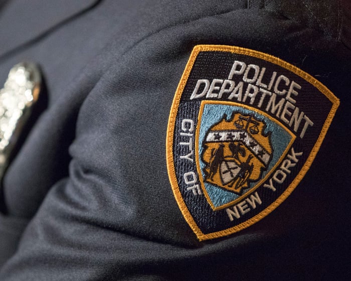 Attacker in New York subway machete attack shot and killed by police