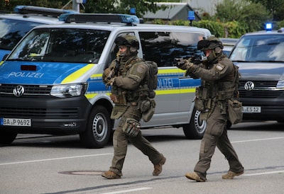 Gijzeling in bank Duitsland, een persoon overleden