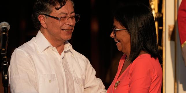 Venezuela, Colombia pledge military cooperation on first post-Maduro visit