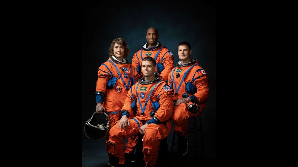 Historische maanvlucht van start: 'Heftiger nu er mensen aan boord zijn'