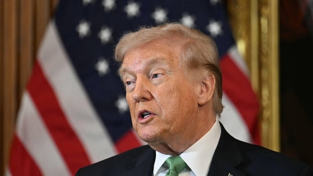 Trump schort eeuw oude wet tijdelijk op om stijgende energieprijs