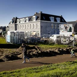 Nieuwbouwwoningen zijn in trek bij senioren en dat zorgt voor ruimte op de markt