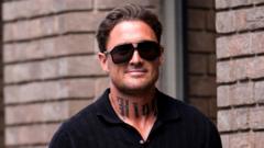 Stephen Bear jailed for breaching restraining order