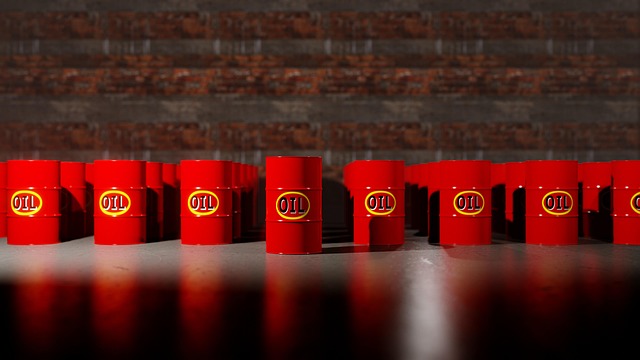 Oil prices surge amid mixed signals on US-Iran peace talks