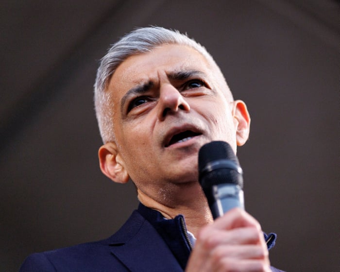 Sadiq Khan urges Labour to campaign on rejoining EU at next election