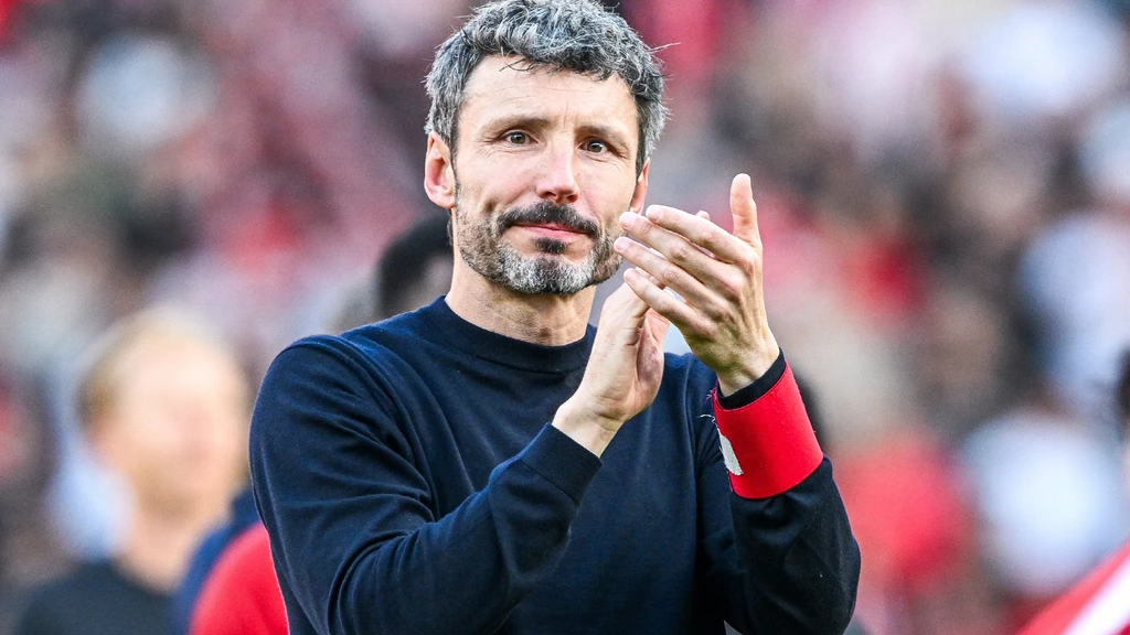 Hoe komt België bij 'mensenmens' Van Bommel uit? 'Hij is nog net geen god in Antwerpen'