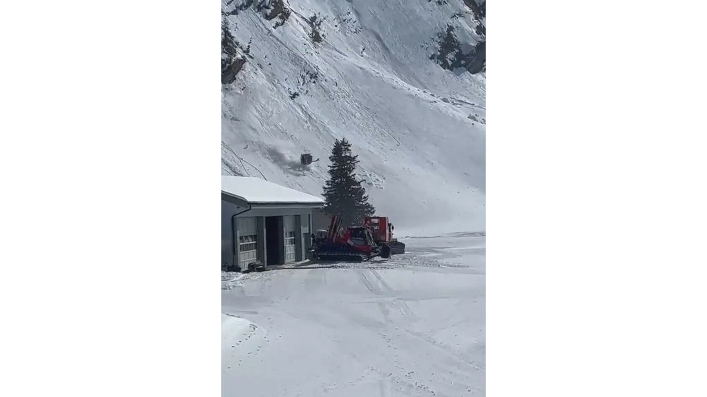 Skigondel stort neer in Zwitserland