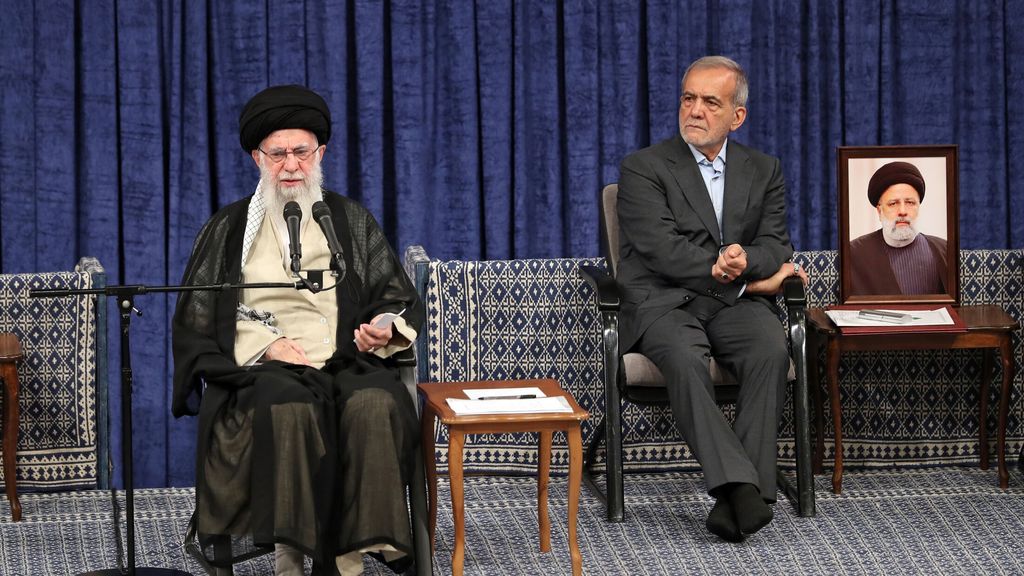 President Iran: 'Aanval op ayatollah Khamenei betekent begin totale oorlog'