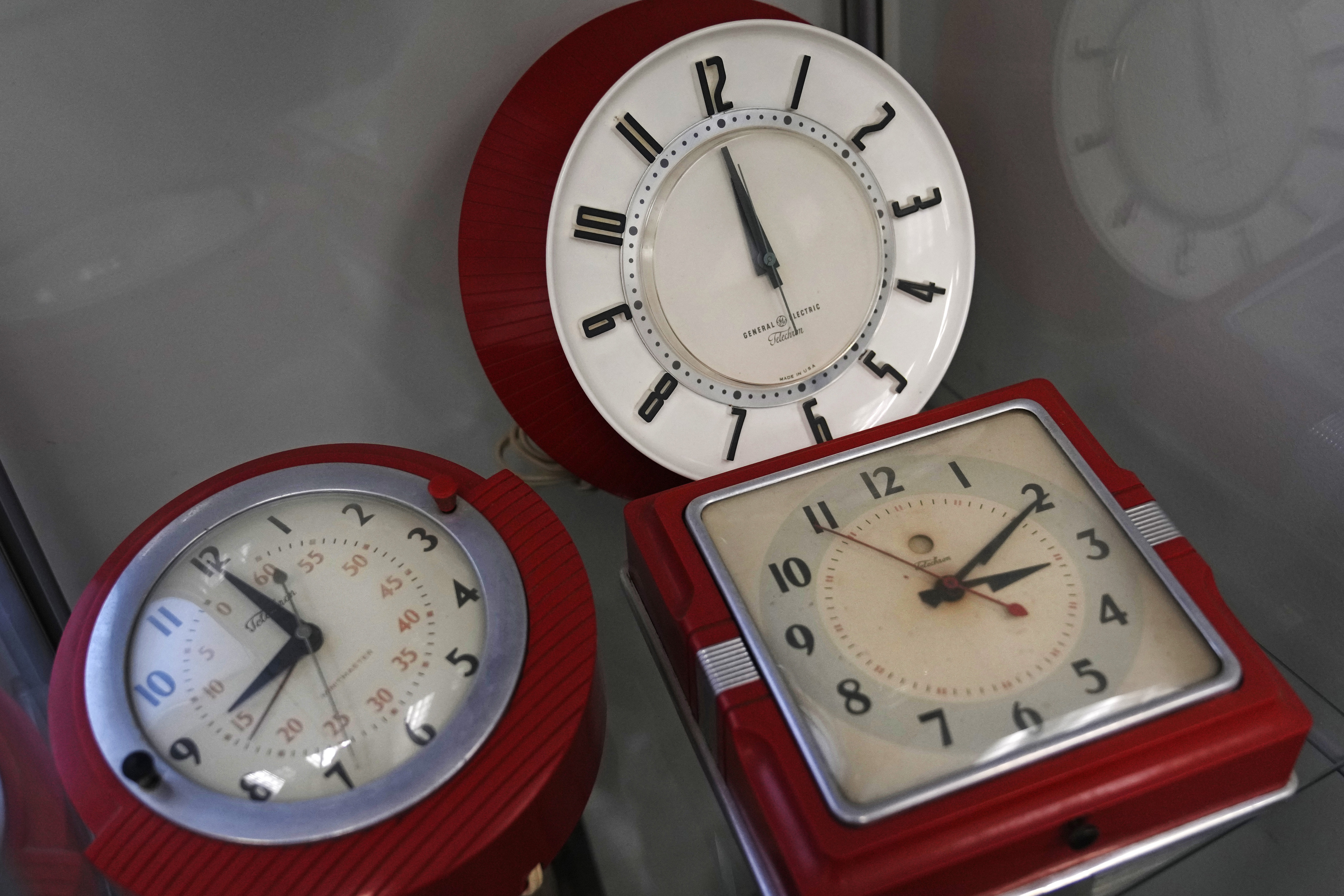 British Columbia to make daylight saving time permanent