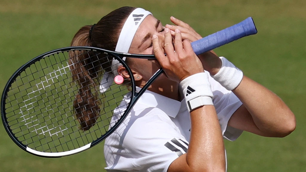 Eerste finaleplaats Muchová op Wimbledon na bloedstollende partij tegen Gauff